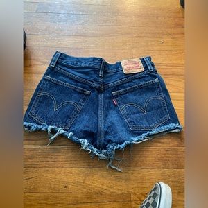 Daisy duke levi booty shorts